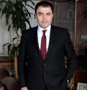 Cüneyt ARSLAN